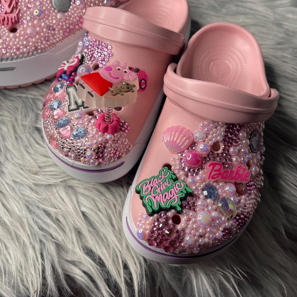 Custom Crocs - Picture 4 of 7
